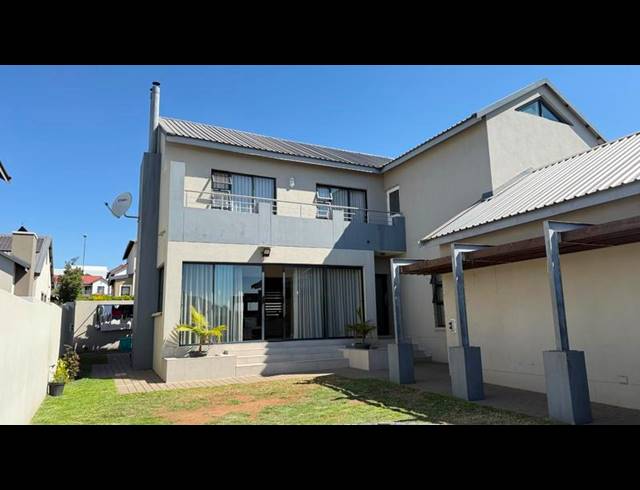 4 BEDROOM HOUSE FOR SALE IN GOLDEN FIELDS ESTATE